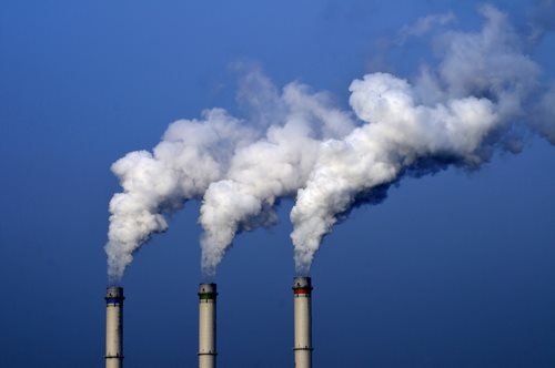 U.S. Carbon Emissions Fall to Nearly 20-Year Lows